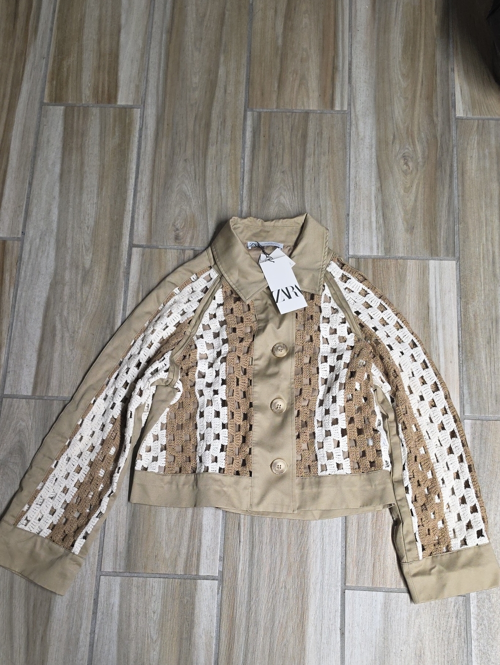 Zara Two-Tone Beige & Cream Crochet-Panel Cropped Trench Jacket